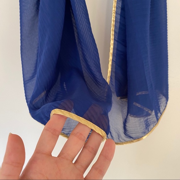 ‼️Charming Charlie blue scarf with gold edges - Picture 3 of 10